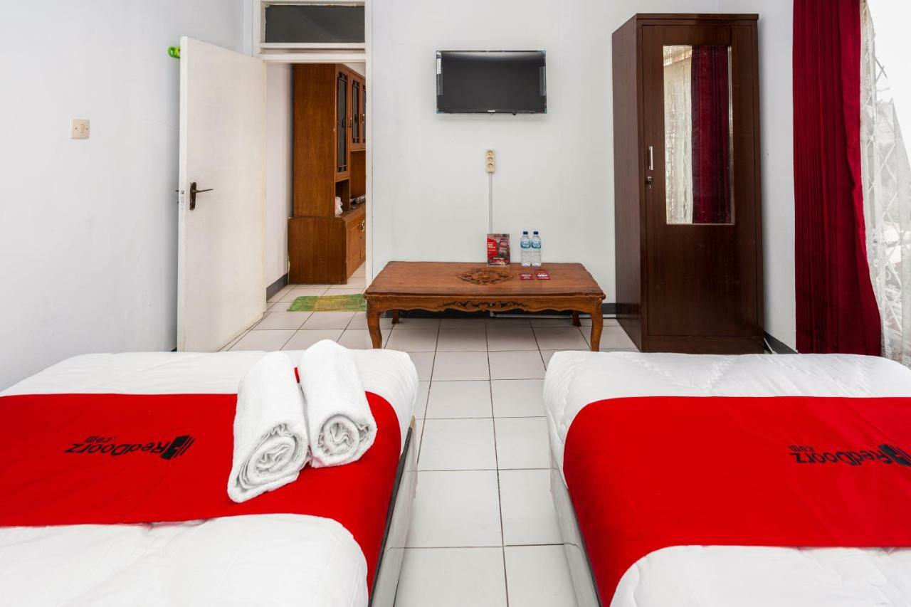 Reddoorz Syariah Near Rsud Cimacan Bogor Extérieur photo