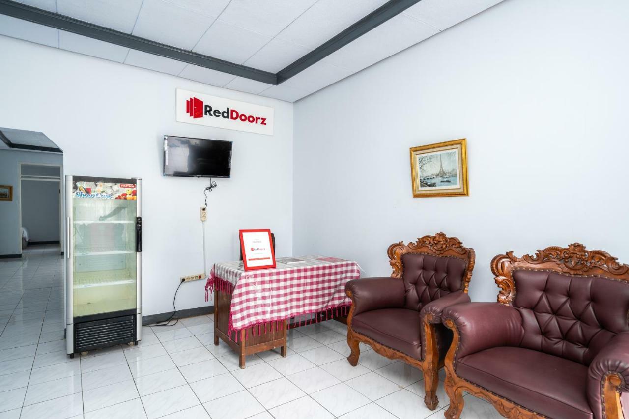 Reddoorz Syariah Near Rsud Cimacan Bogor Extérieur photo